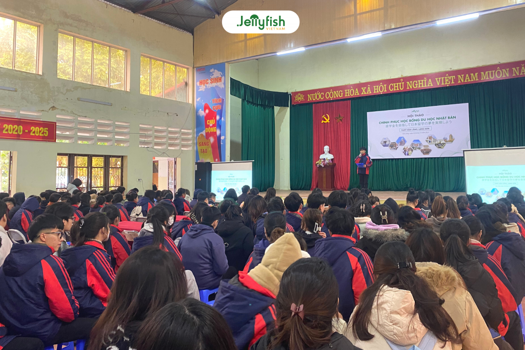 Hội thảo du học Nhật tại trường THPT Văn Lãng, Lạng Sơn